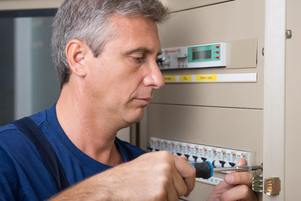 circuit breaker